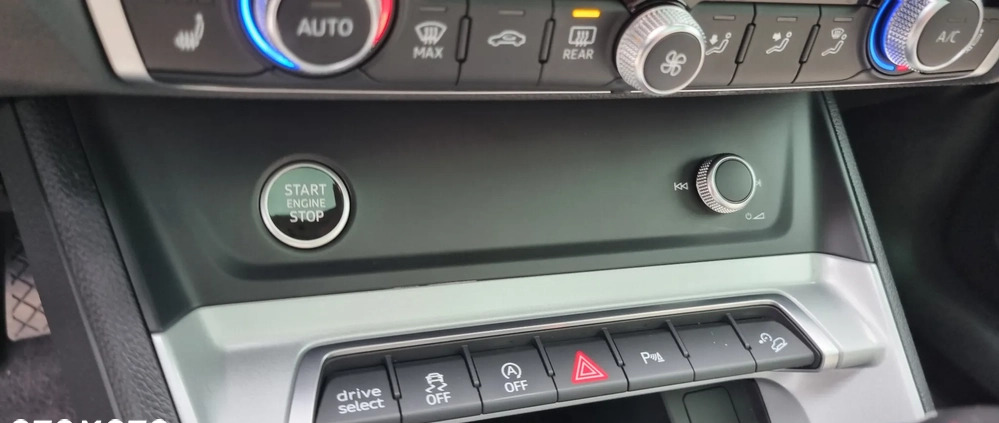 Audi Q3 cena 136530 przebieg: 42182, rok produkcji 2021 z Opole małe 379